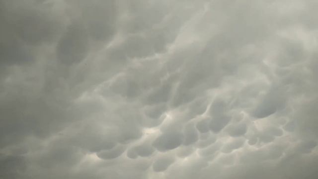 Красивые тучи перед грозой смотреть онлайн