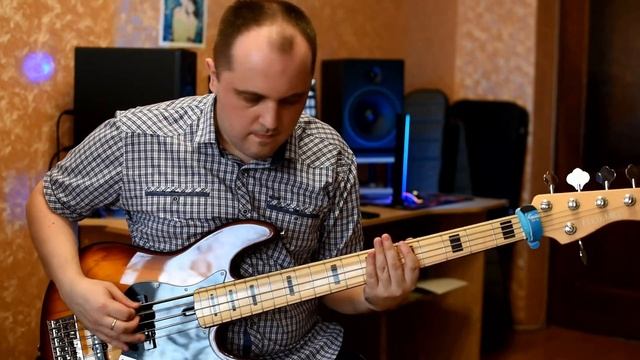 Король и Шут - Проклятый старый дом (Bass cover) смотреть онлайн