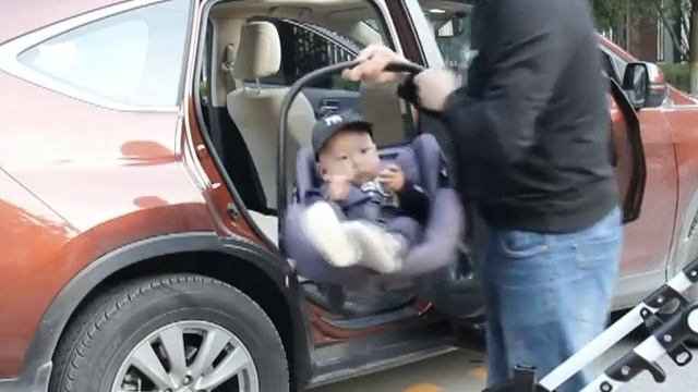 Четырёхколёсная детская коляска смотреть онлайн