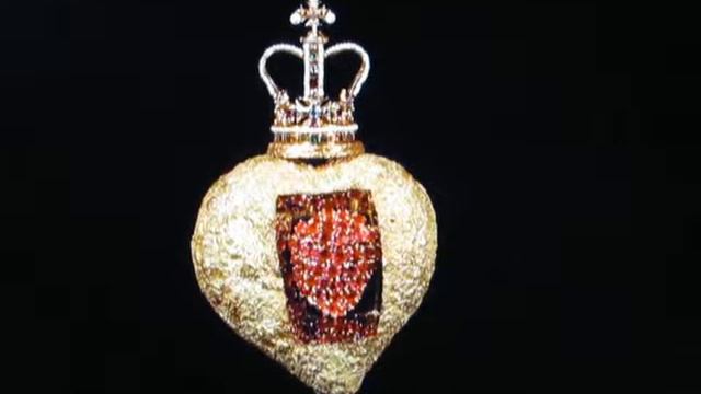 КОРОЛЕВСКОЕ СЕРДЦЕ по эскизу Дали смотреть онлайн