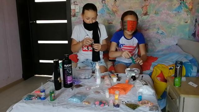 СЛАЙМ С ЗАКРЫТЫМИ ГЛАЗАМИ ЧЕЛЛЕНДЖ / ДЕЛАЕМ ЛИЗУН из случайных ингредиентов смотреть онлайн