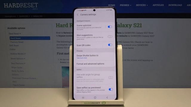 Samsung Galaxy S21 - How to Scan QR Codes? смотреть онлайн