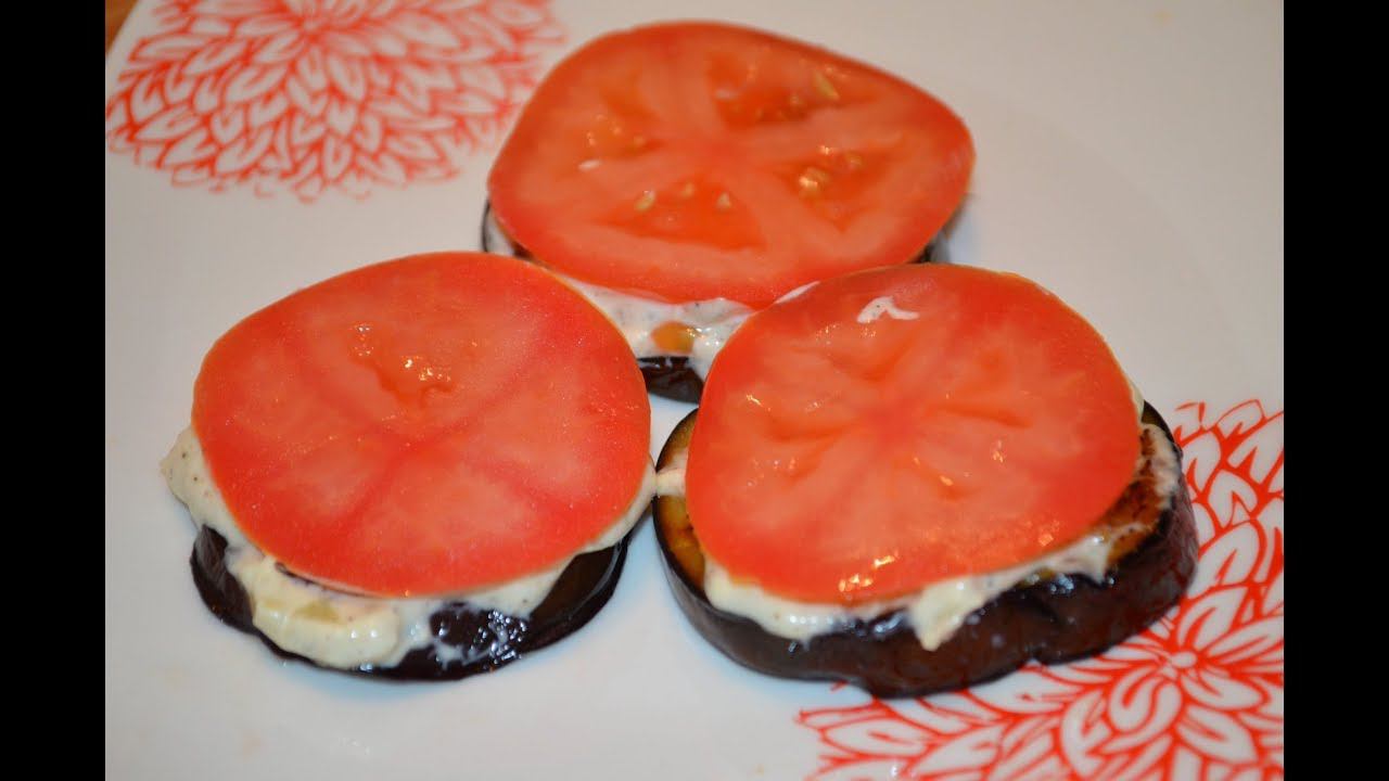 Закуска из помидоров и баклажанов/Appetizer from aubergines. смотреть онлайн