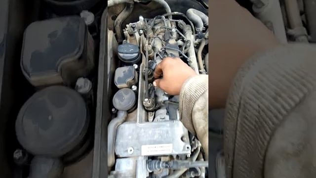 Défaut injecteur 4 Mercedes 230 CDI смотреть онлайн