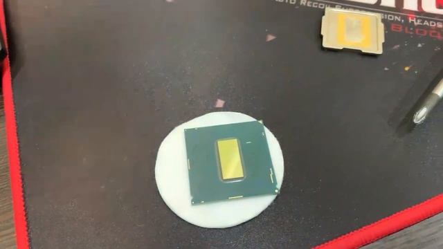 Скальпирую i9 9900ks. - 9 градусов! Теперь царь своего двора в линпак на 5100мгц. смотреть онлайн