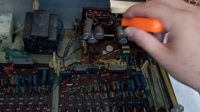 эквалайзер прибой э014с обзор на содержание ценных радиодеталей. смотреть онлайн