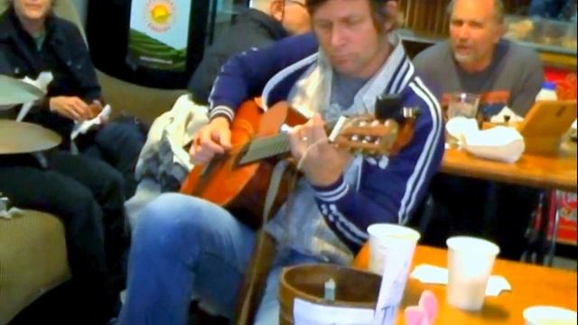 The Coppélia Waltz -- Ukuleles & Guitar смотреть онлайн