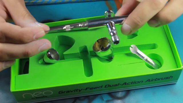 Product Review: Neo for Iwata Airbrush смотреть онлайн