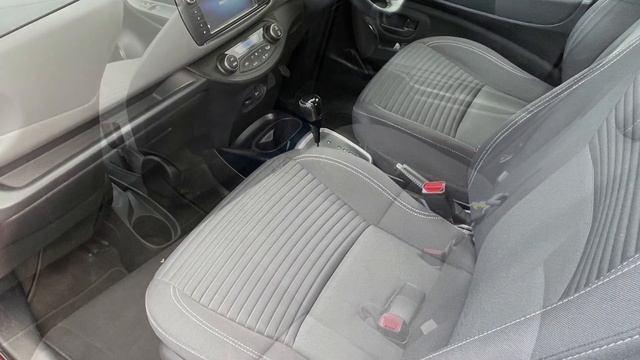 TOYOTA YARIS 1.5 HYBRID DESIGN 5DR CVT смотреть онлайн