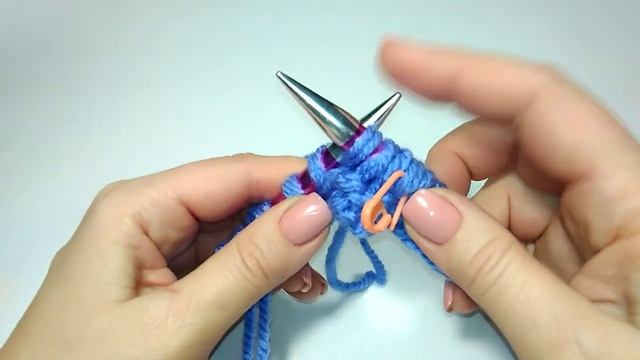 Как связать снуд без шва платочной вязкой. Мастер класс от Mother's Knitting смотреть онлайн