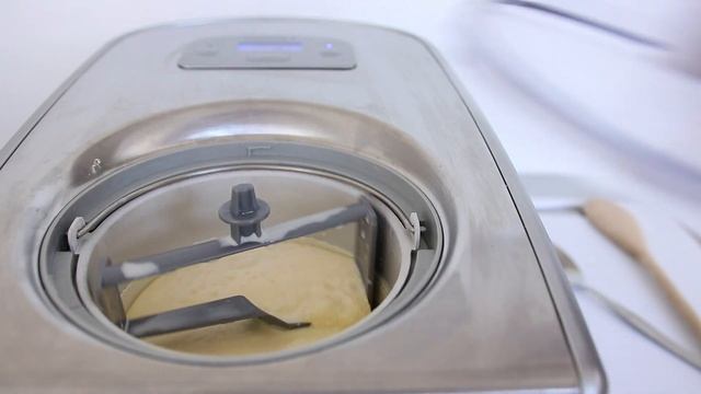 Cuisinart ICE 100 Ice Cream and Gelato Maker - Quick Overview смотреть онлайн