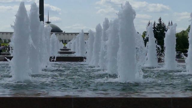 Прогулка по МОСКВЕ МАНЕЖ, ПАРК ПОБЕДЫ 22 05 2019 год смотреть онлайн
