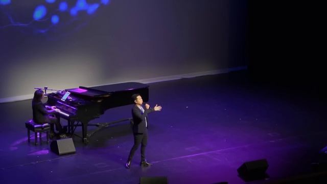 MARCELITO POMOY sings UNCHAINED MELODY by Righteous Brothers смотреть онлайн