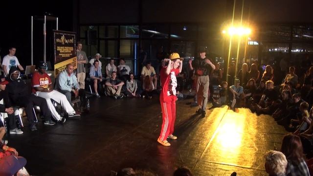 Riga Challenge 2012 - FINAL- Locking Battle - Vovan Vovan Gudyam Moscow in front vs Zmej Lithuania смотреть онлайн