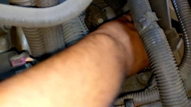 Saturn Aura transmission fluid change смотреть онлайн