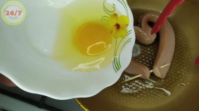 Сердечко Из Яйца И Сосиски на 14 февраля - Самый Уютный Завтрак на День влюбленных! смотреть онлайн