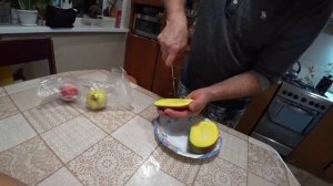 Дозреваем манго.