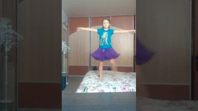 Танцы у Яны дома 3 танца самба и левый квадрат с правым квадратом смотреть онлайн