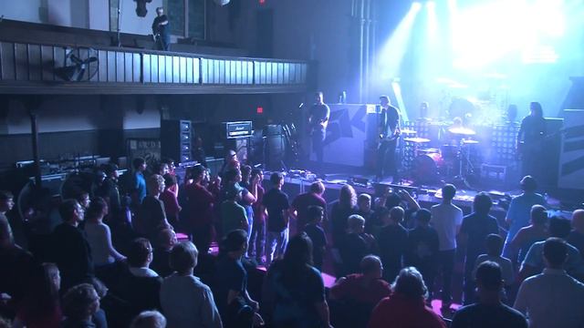 Tuned In Stellar Kart смотреть онлайн