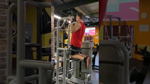 Подтягивания в гравитроне смотреть онлайн