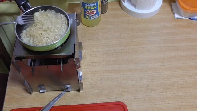 Лапша с яйцом смотреть онлайн