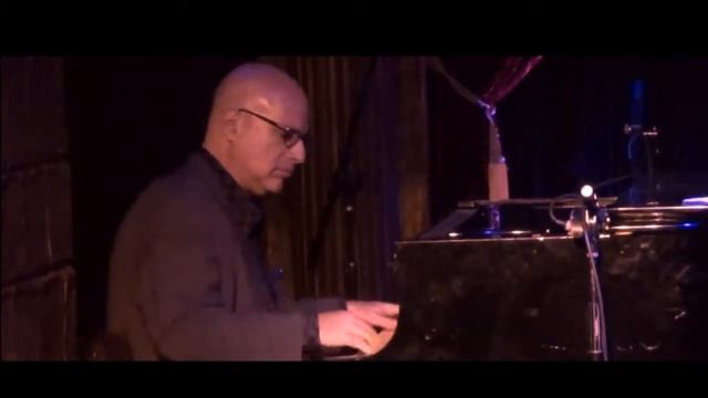 108 Rock Star Guitars NYC Launch Party - The Cutting Room- Les Paul Trio Part VII смотреть онлайн