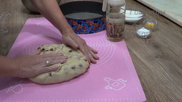 Сахарная булка - пирог с изюмом . Готовим с Оксаной Валерьевной. смотреть онлайн