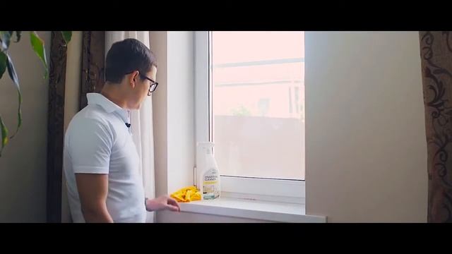 Как отмыть трудновыводимое пятно UNIVERSAL CLEANER смотреть онлайн