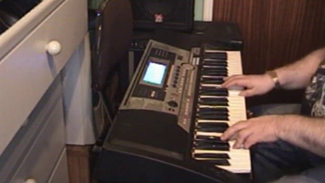 Yamaha PSR 550 (Norwegian Wood) смотреть онлайн