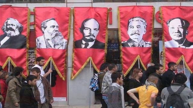 Белая армия, черный барон. Коммунисты Турции смотреть онлайн