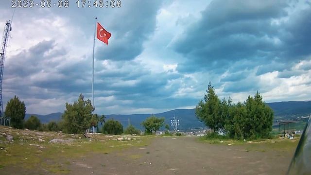 Jawa RVM 500 Adventure ile Dağ Tırmanışı смотреть онлайн