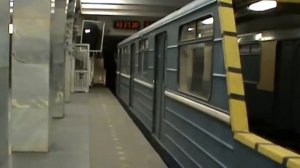 Грузовой поезд на Варшавской