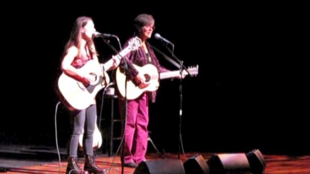 Nancy Beaudette & Natasha Borzilova "DUST" смотреть онлайн