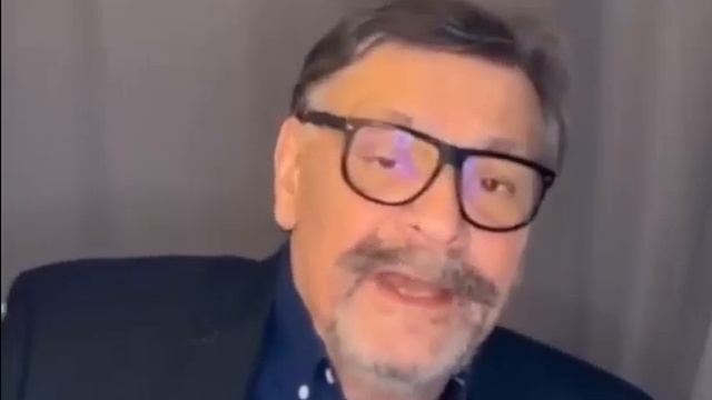 Шансоньер Назаров.Все правильно поёт,но вызывает отторжение,почему?! смотреть онлайн