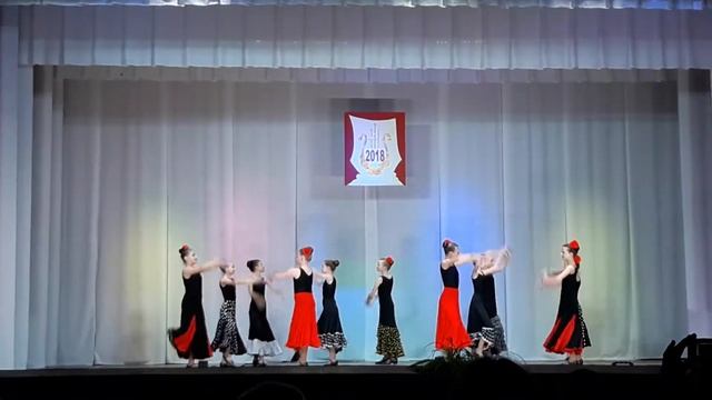 Тарантелла в исполнении коллектива Тополёк смотреть онлайн