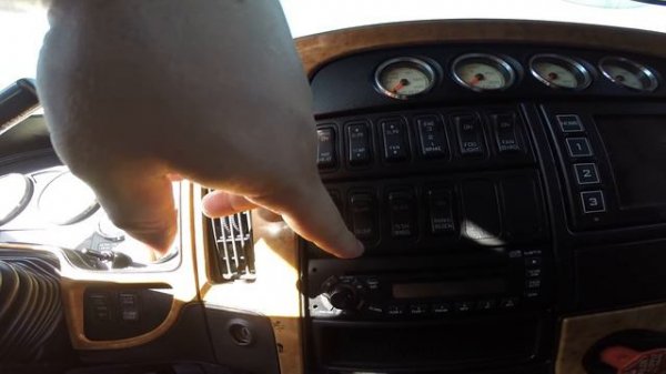 ОБЗОР АМЕРИКАНСКИХ ТЯГАЧЕЙ INTERNATIONAL PROSTAR