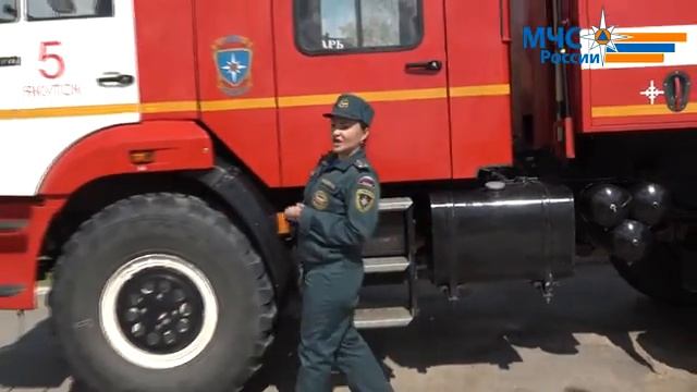 #УрокиМЧС. Работа пожарных смотреть онлайн