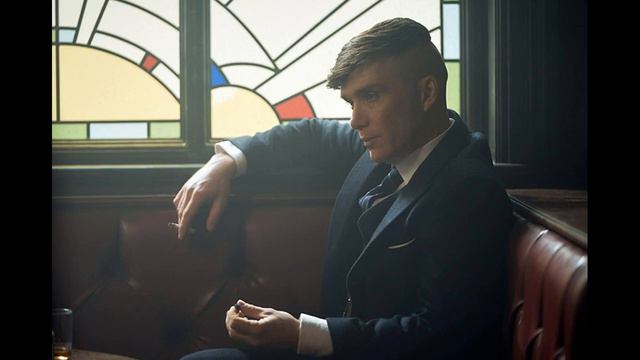 Peaky Blinders' Finn Cole and Steven Knight reveal finale secretshot news 1645693011 0101d2e смотреть онлайн