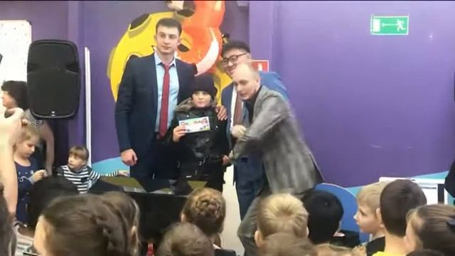 Спортивно-развлекательному центру "Глобал плей" исполнилось три года! смотреть онлайн