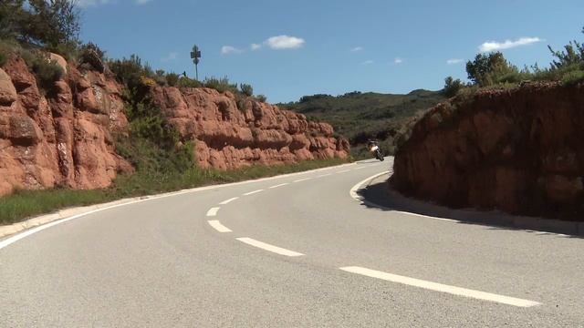 Honda CB500X Il test di GPOne.com a Tarragona смотреть онлайн