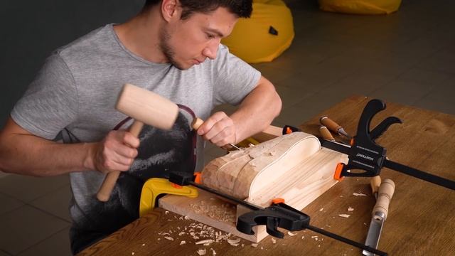I Turn a Piece of Wood into a Nike Air Force смотреть онлайн