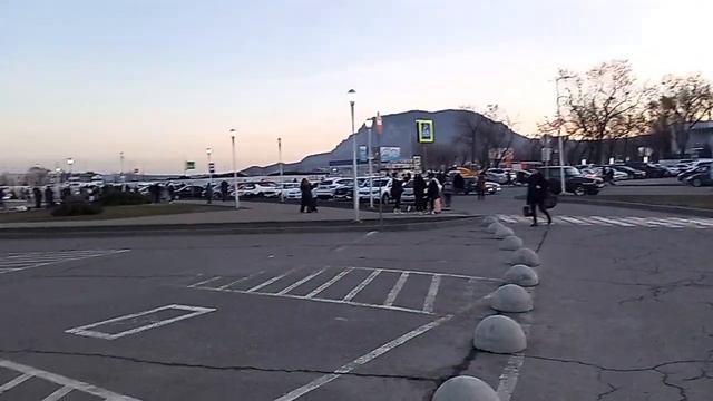 Позор властям Ставропольского края!!! Когда будут автобусы в Аэропорт Минеральные Воды? 6.01.2024 г смотреть онлайн
