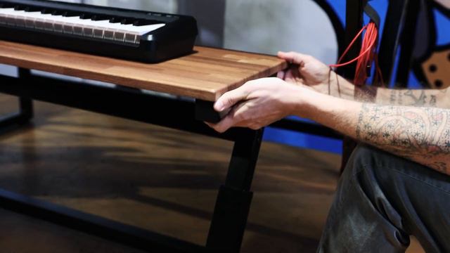 Wavebone®｜Headquarter™ Studio Workstation｜Height Adjustable Keyboard Stand for 88keys. смотреть онлайн