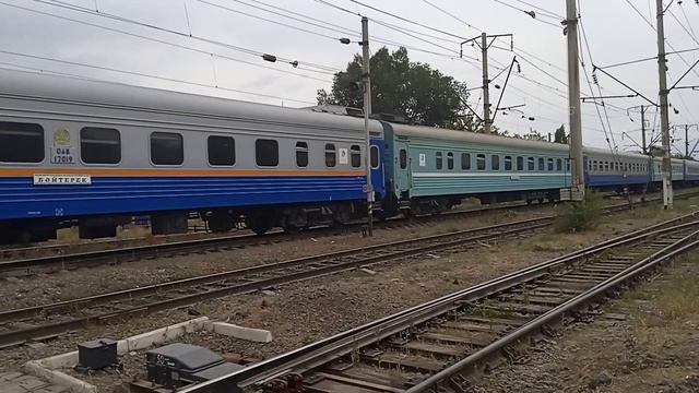 Маневровый Тепловоз СКД6E-2043 Пассажирский поезд Нурсултан Нурлыжол Алматы-1 Станция Алматы-1Жд смотреть онлайн