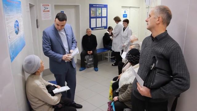 Бахилы в больницах должны давать бесплатно! смотреть онлайн