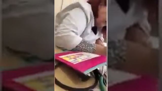 Хоть ты сдохни! Врач отказалась выписывать рецепт девушке, пришедшей на прием без талона смотреть онлайн