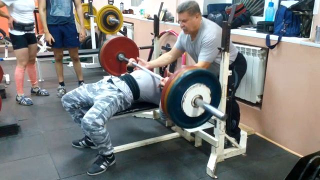 Жим лёжа 150 кг смотреть онлайн