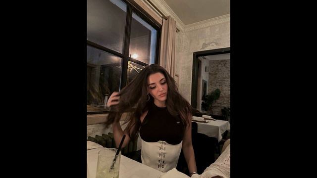 ¿Quién hizo esa cama para Hande Ercel? ¿Kerem o Hakan? смотреть онлайн