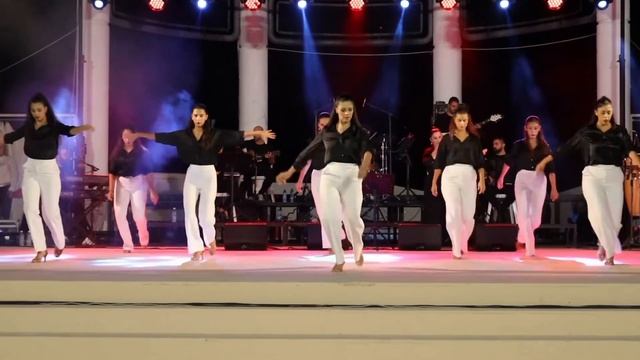 Zeibekiko.Pt.173 #zeibekiko #learnzeibekiko #zeimpekiko #greekdance #sirtaki #zeybekiko #dance смотреть онлайн