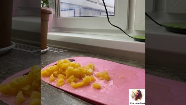 Салат с ананасом и курицей смотреть онлайн